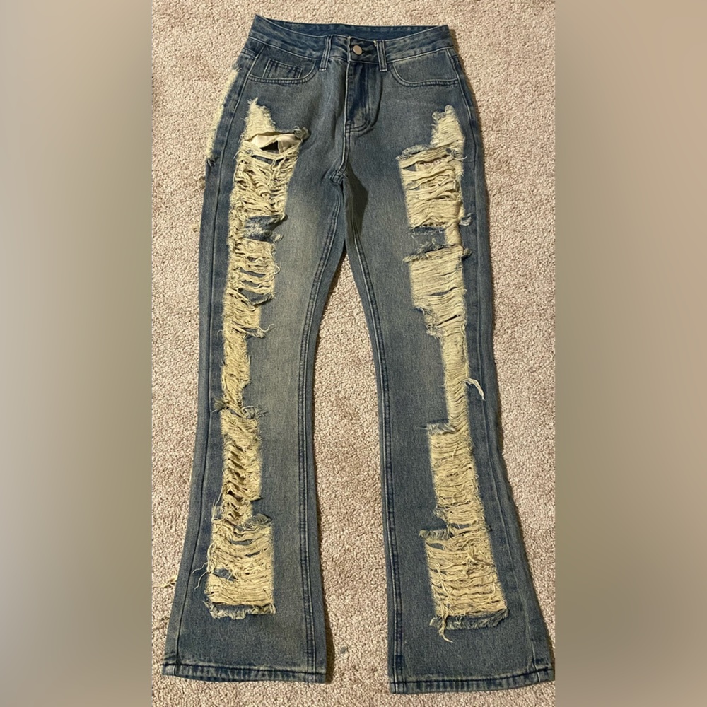 Distressed Jeans